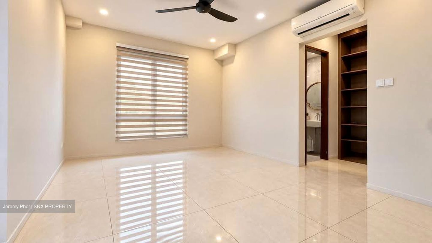 Serangoon Garden Estate (D19), Terrace #637524241